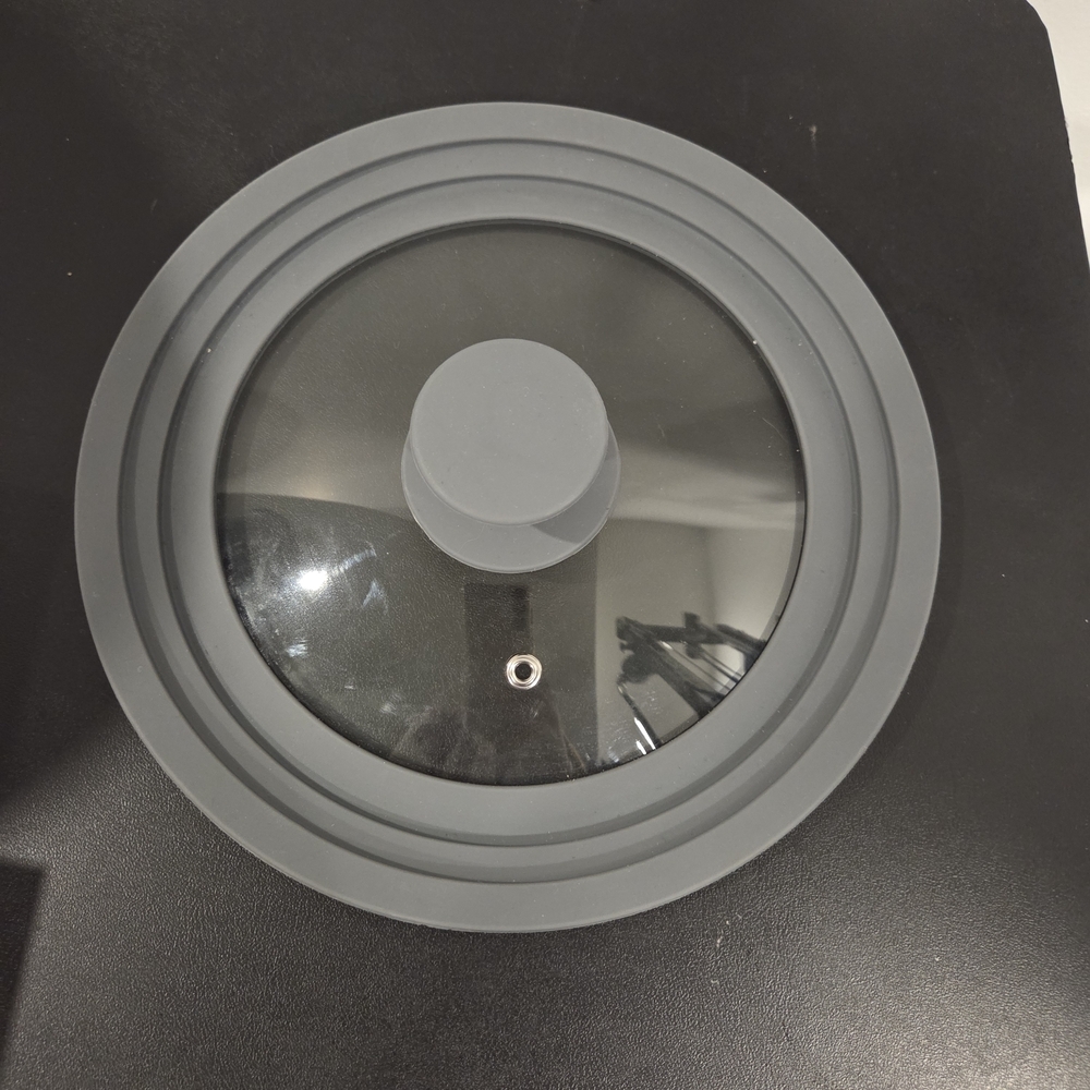 Multi Size Gray Glass Lid with Silicone Rim